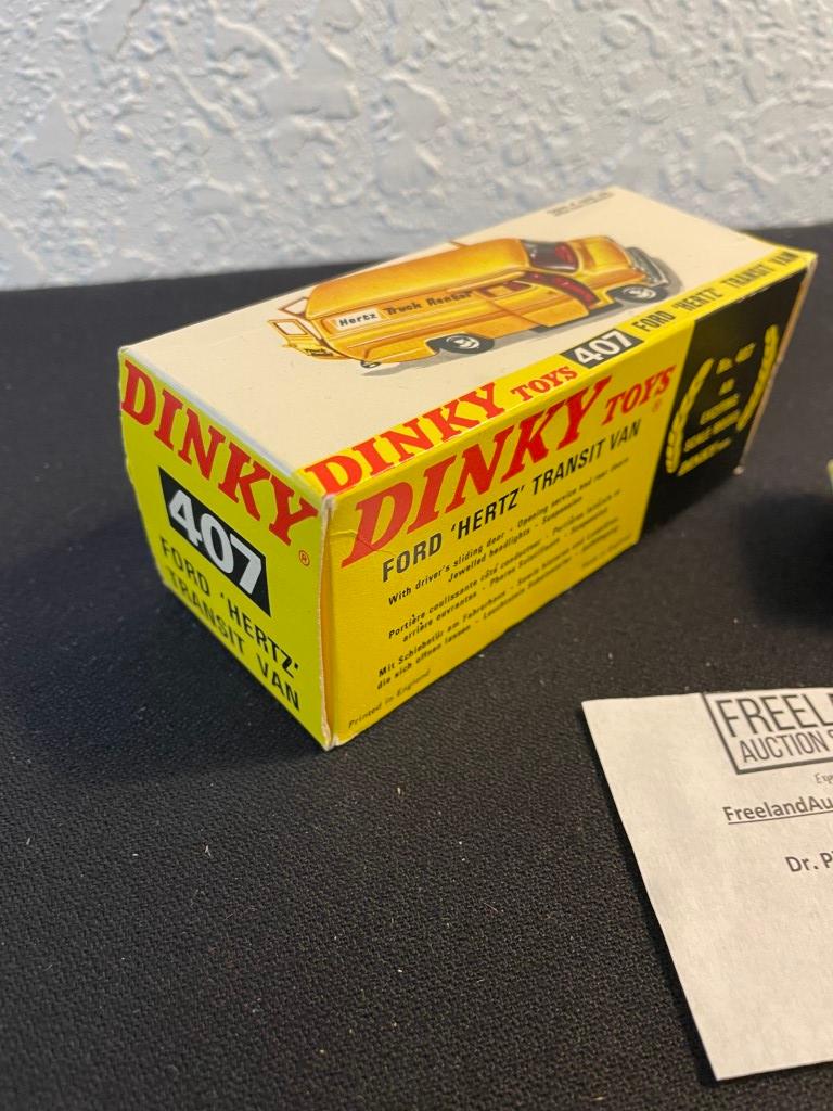 Dinky Toys FORD "HERTZ" Transit Van 407 MINT COND in box