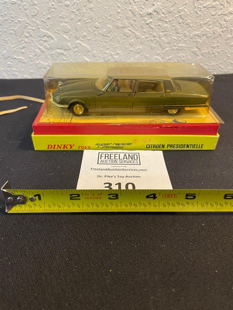 Dinky Toys Citroen Presidentielle Die Cast Vehicle in package