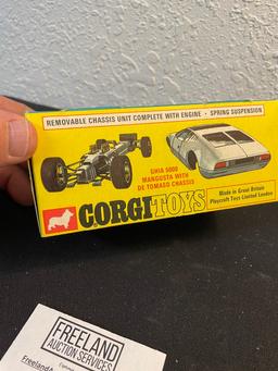 CORGI Toys #271 GHIA 5000 Mangusta with De Tomaso Chassis