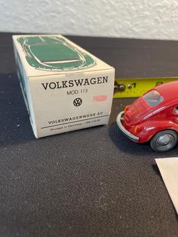 extremely rare Volkswagen Cursor-Modell Mod 143 PROMO RED Bug Made in Germany