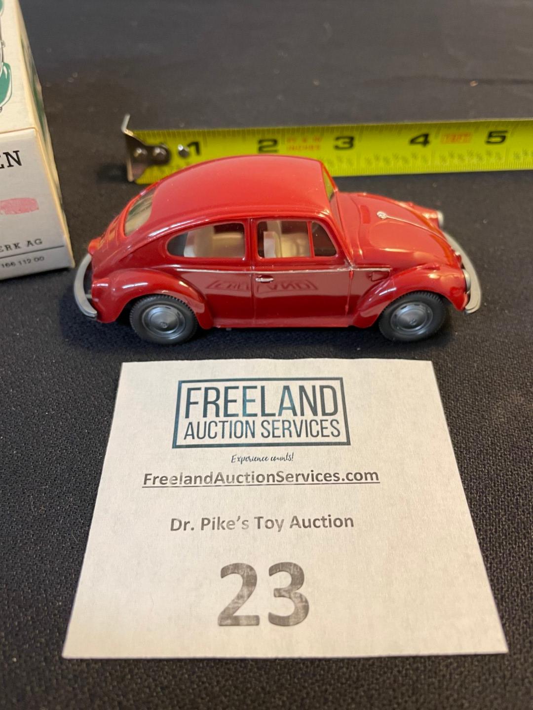 extremely rare Volkswagen Cursor-Modell Mod 143 PROMO RED Bug Made in Germany