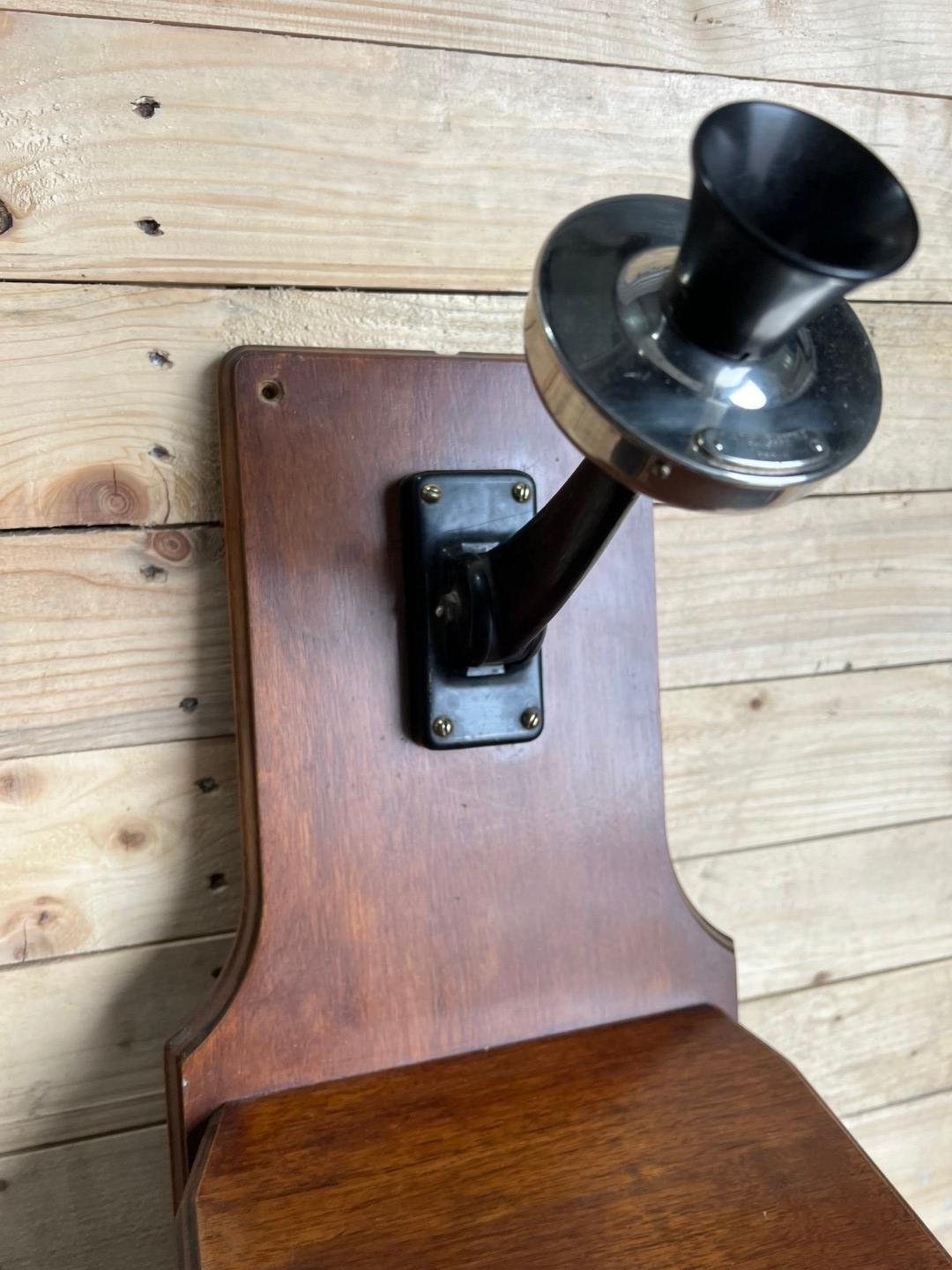 Western Electric Walnut 301 Fiddleback with Pony Receiver