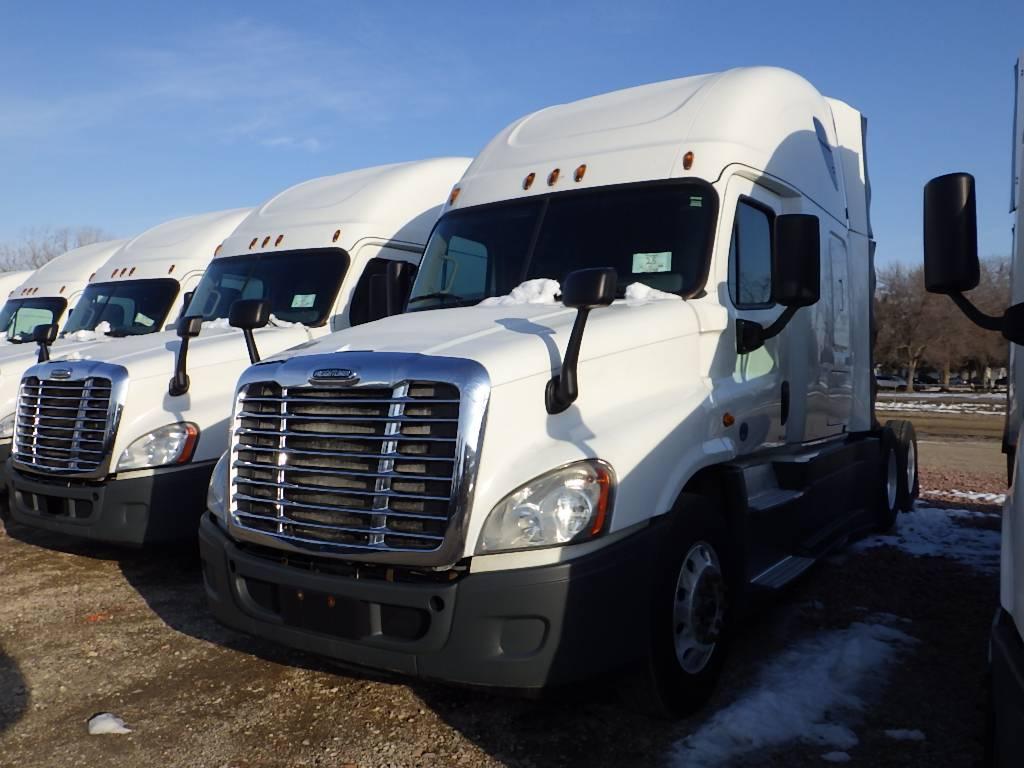 2016 FREIGHTLINER Cascadia125 Evolution