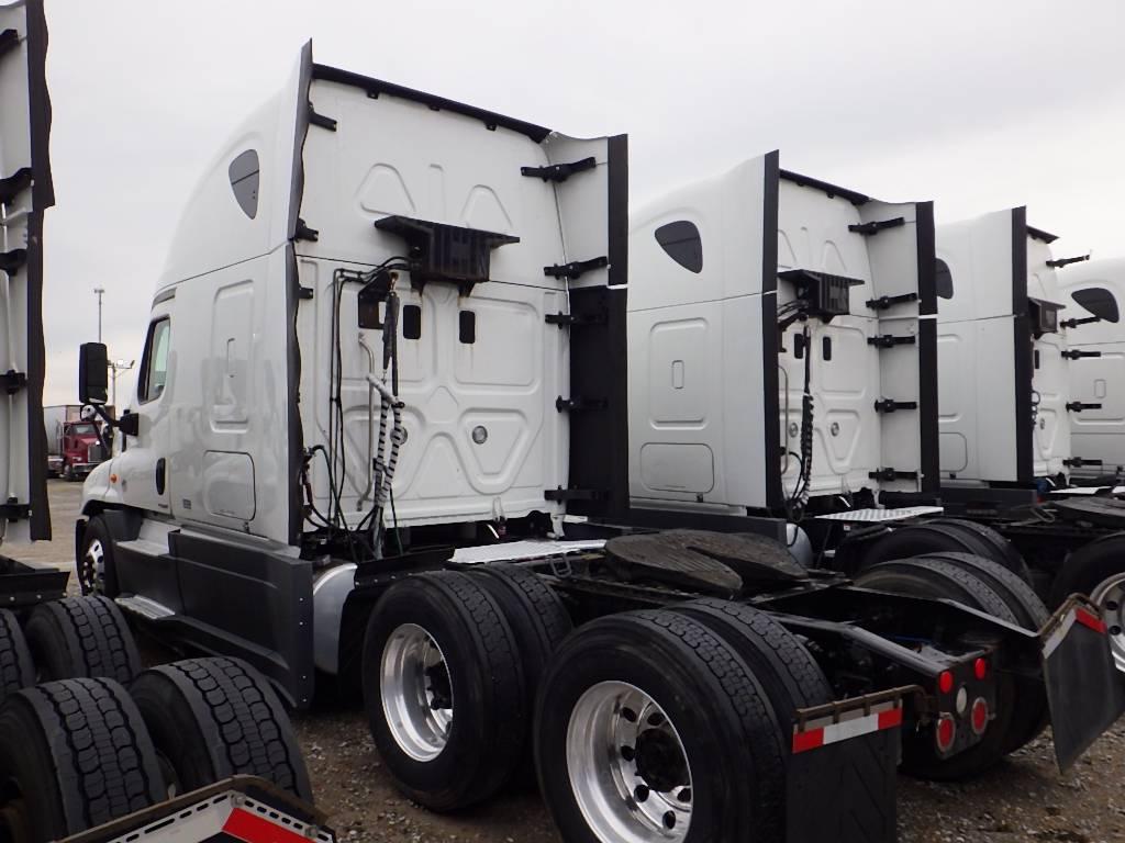 2016 FREIGHTLINER Cascadia125 Evolution