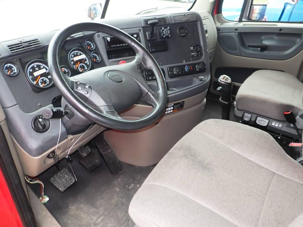 2018 FREIGHTLINER Cascadia125