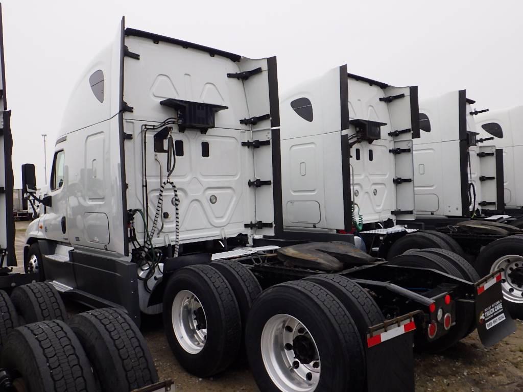 2016 FREIGHTLINER Cascadia125 Evolution