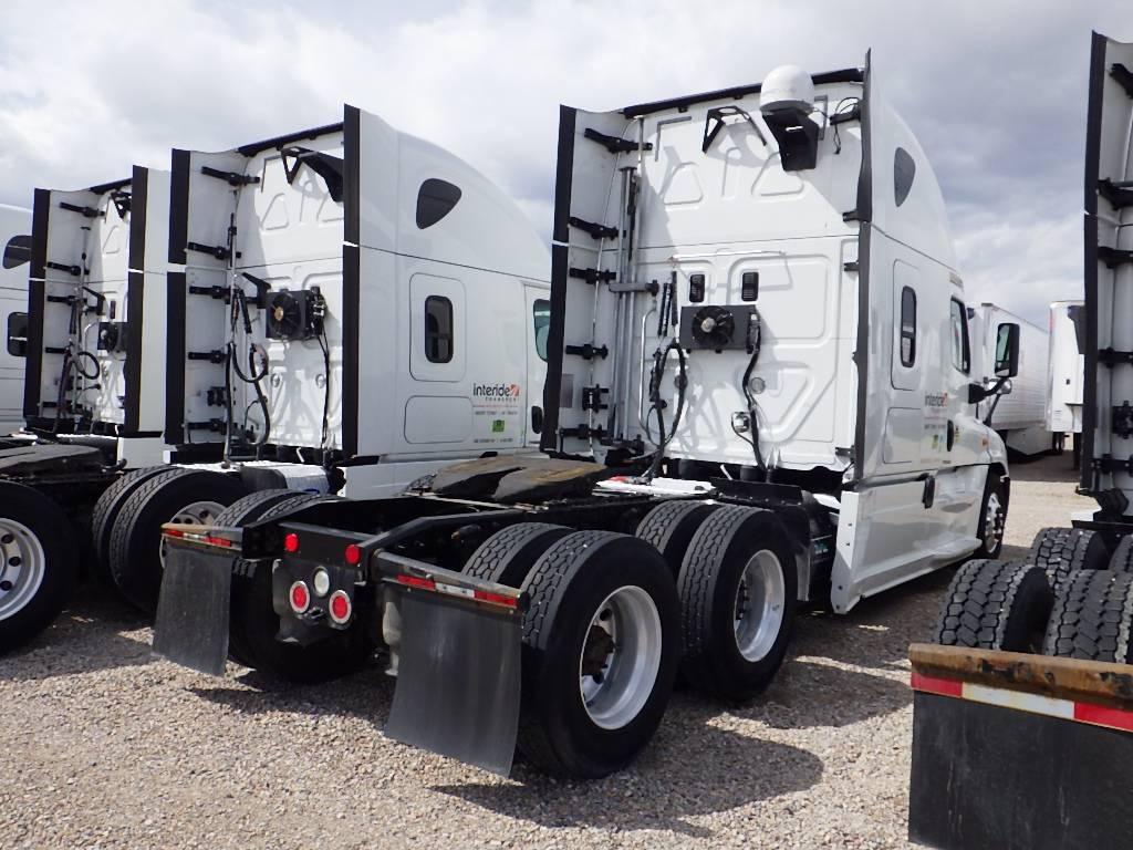 2016 FREIGHTLINER Cascadia125 Evolution