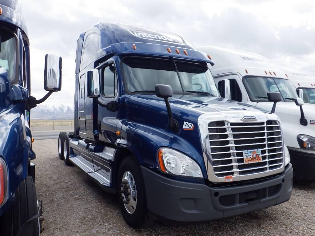 2017 FREIGHTLINER Cascadia125