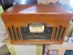 Crosley Am-Fm/CD/Turntable Radio