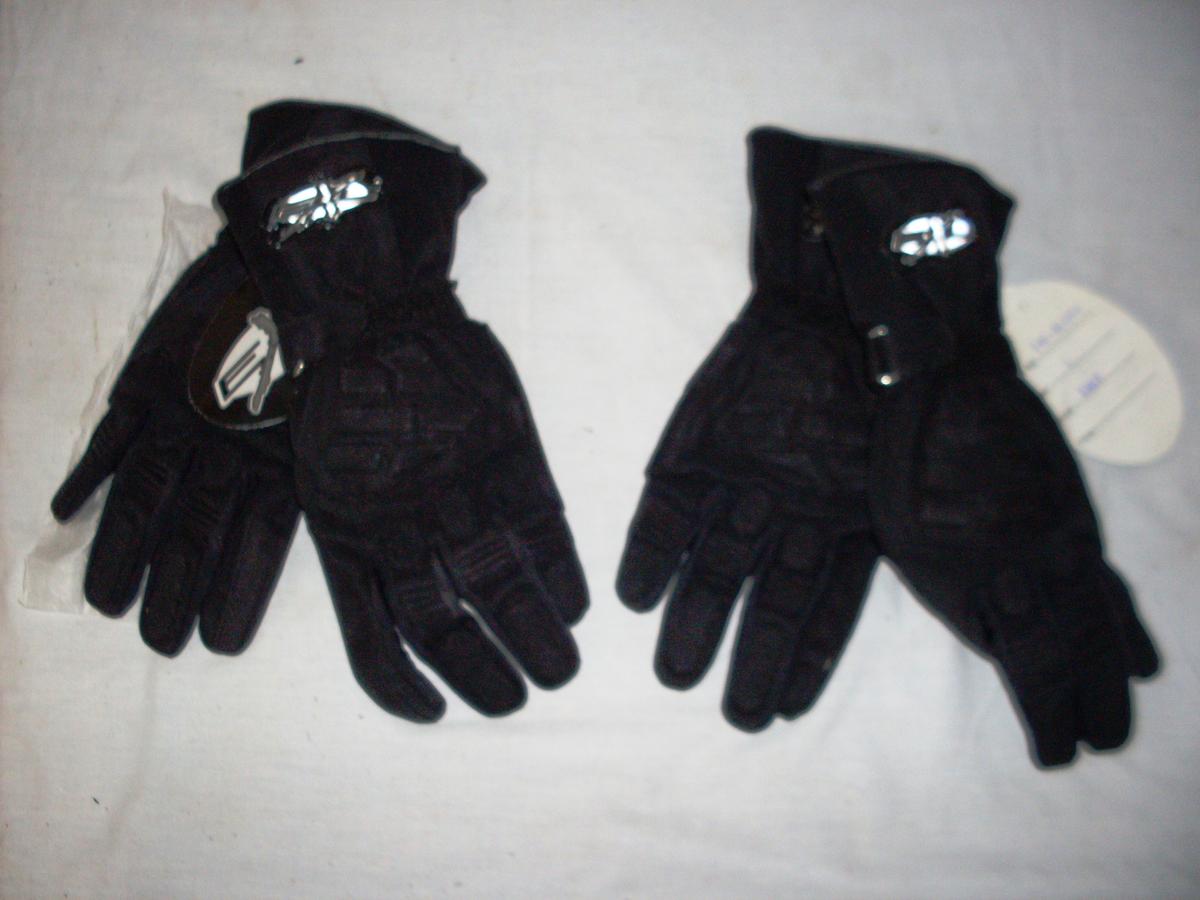 2 pair EXL Racing gloves