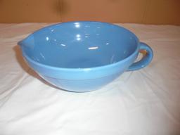 Mixing Bowl w/Pour Spout