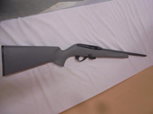 Remington Model 597 22 LR Semi- Auto Rifle w/ 10 Round Clip