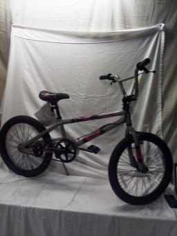 Dynacraft 3 Ozone 500 boys bike