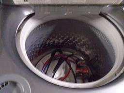 Maytag Bravos XL MCT Commercial HE Washer and Matching Gas Dryer (Natural Gas)