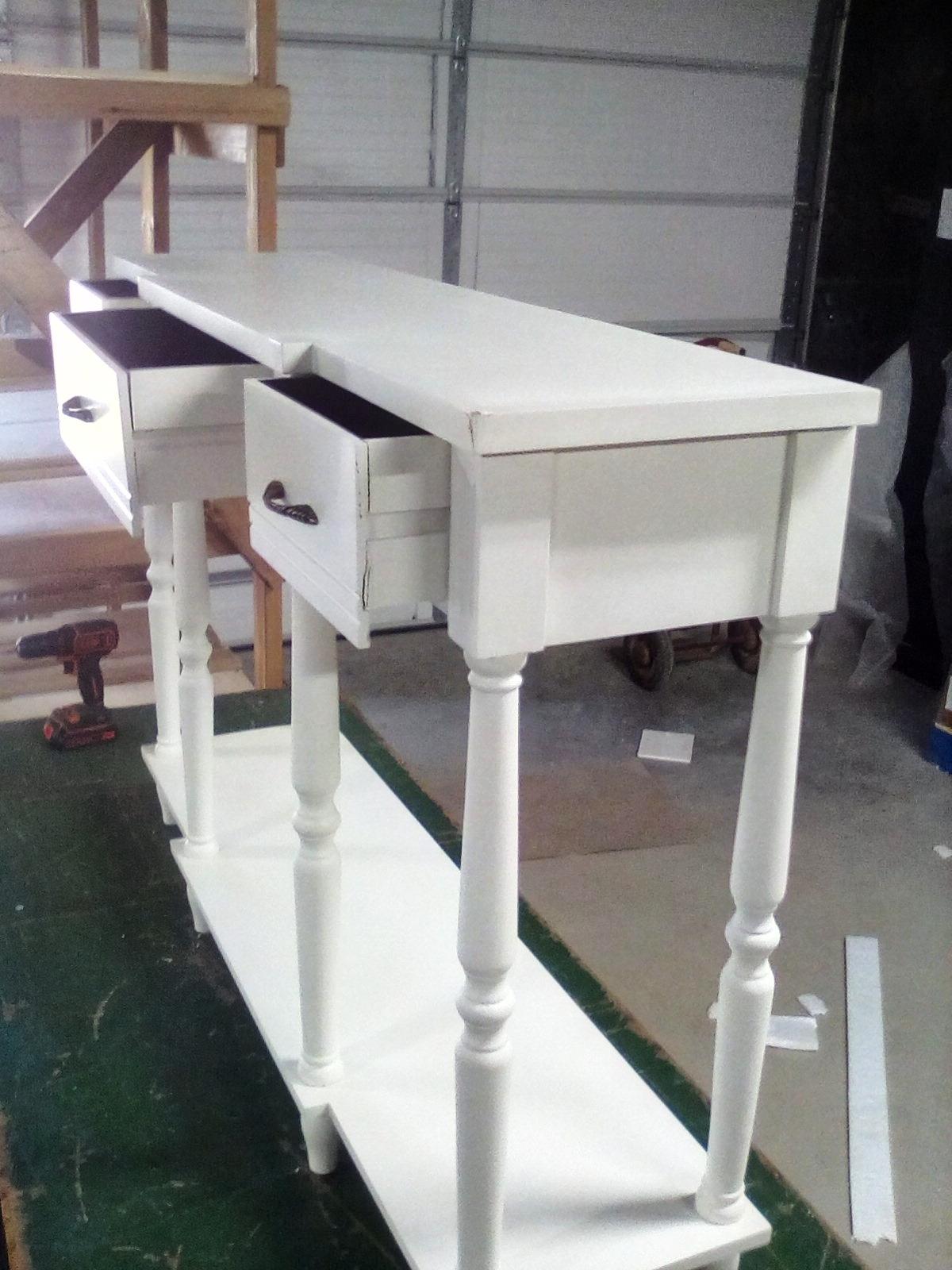 Entry Way Table with 3 drawers