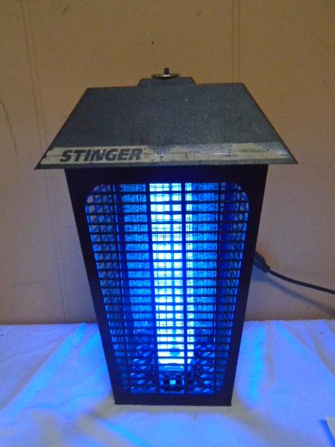 Large Stinger Bug Light