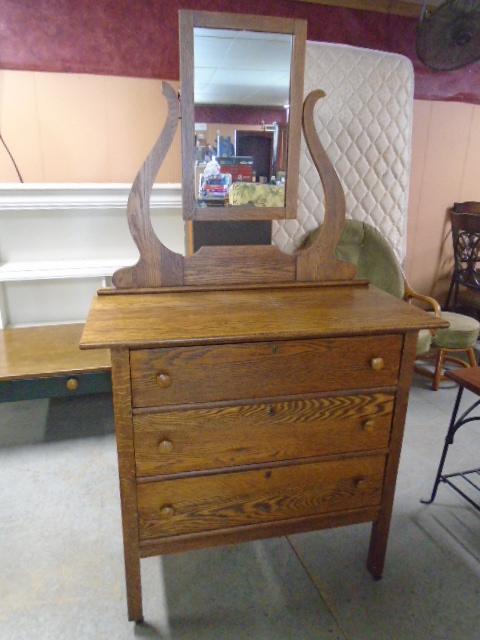 Beautiful Antique Oak 3 Drawer Chest w/ Mirror