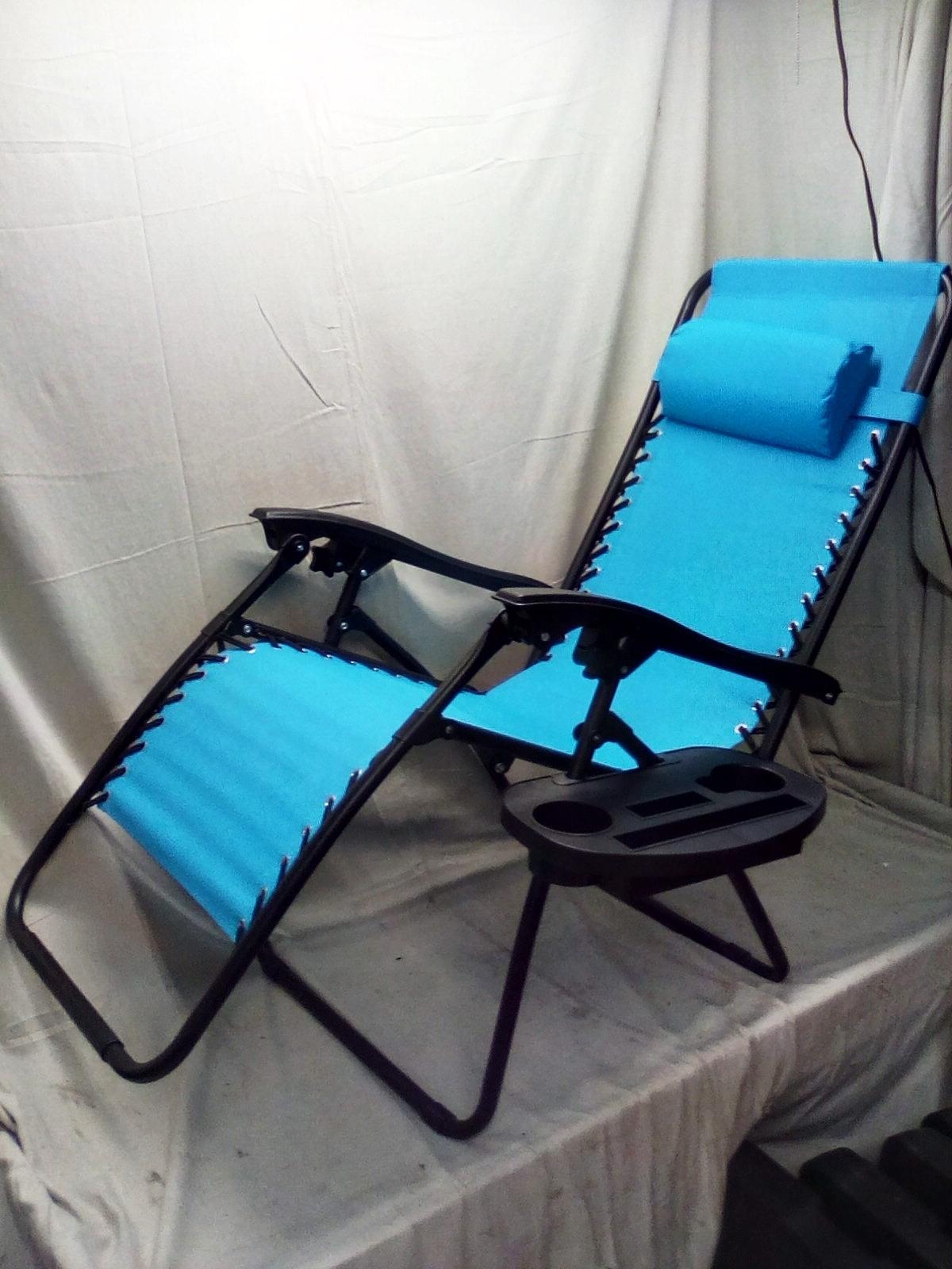 Adjustable Zero Gravity Patio Chair Recliners w/ Cup Holders