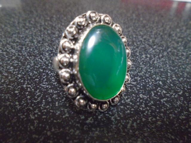 Ladies German Silver & Green Onyx Ring