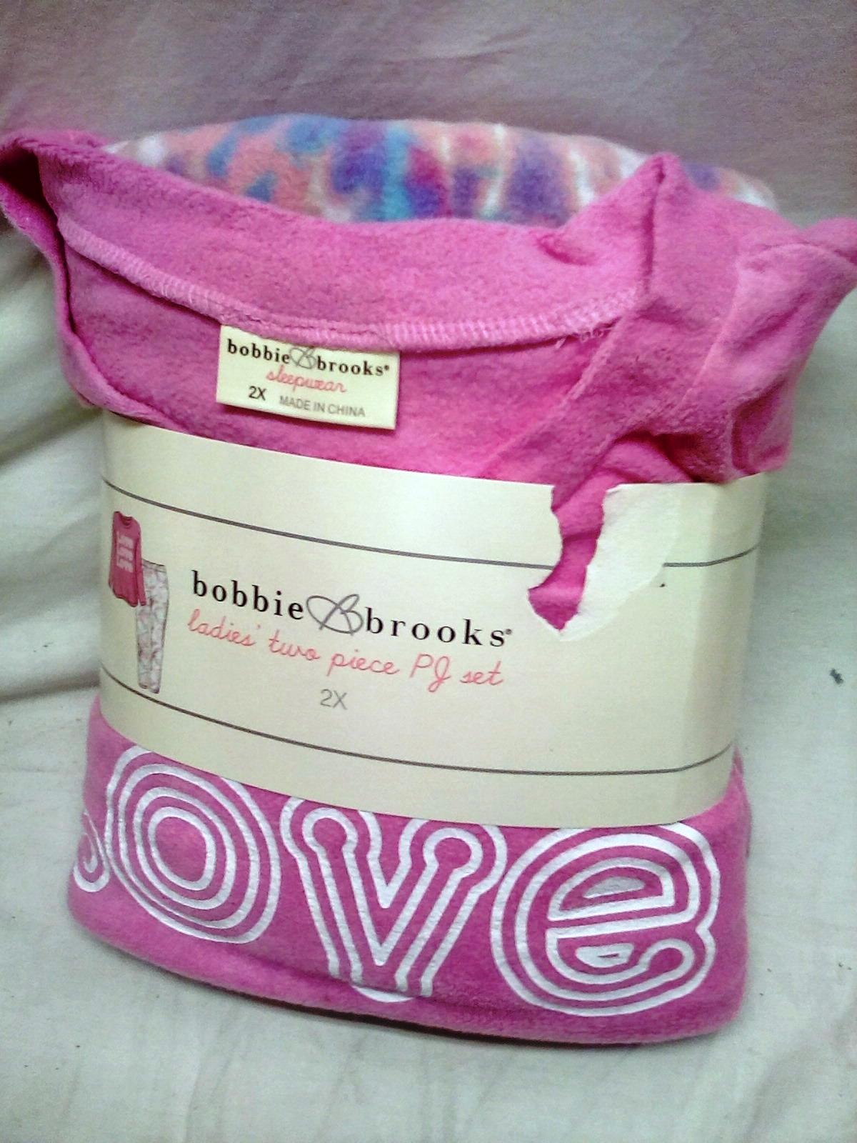 Bobbi Brooks Ladies "LOVE" 2 Piece PJ Set