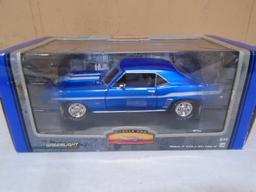 Green Lighth 1:24 Scale Die Cast 1969 Yenko/SC Camero