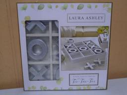 Laura Ashley 10pc Quality Crafted Tic-Tac-Toe Set