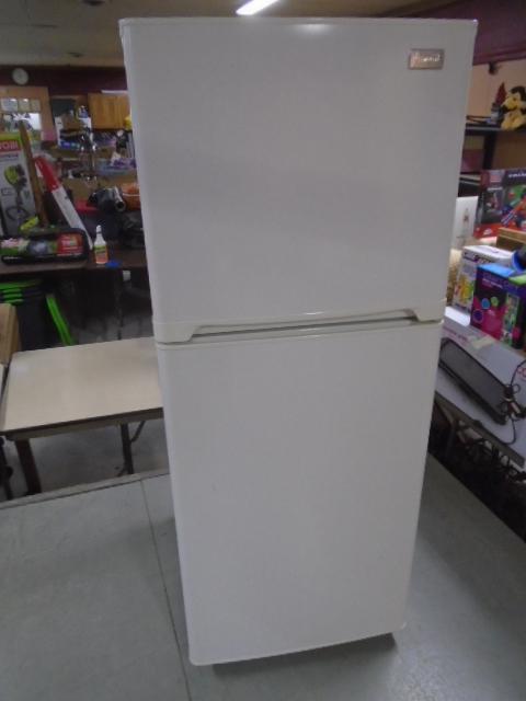 Avanti Refrigerator/Freezer