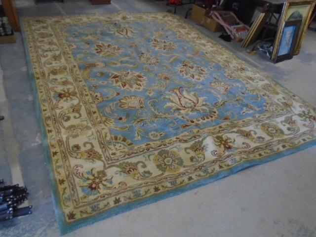 Beautiful Large Area Rug