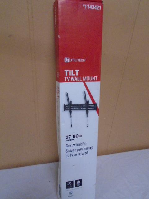 Utilitech Tilt TV Wall Mount