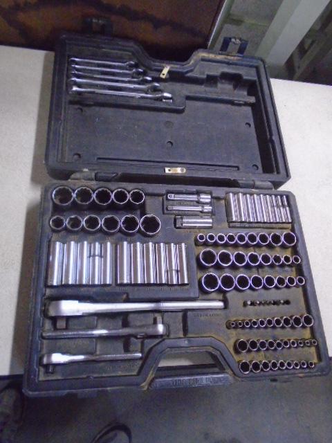 Large Craftsman Tool Set