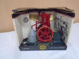 Ertl 1/8 Scale Die Cast IHC Famous Engine