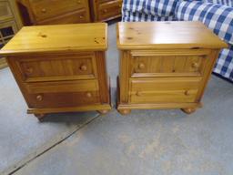 2 Matching Broyhill Solid Wood 2 Drawer Night Stands