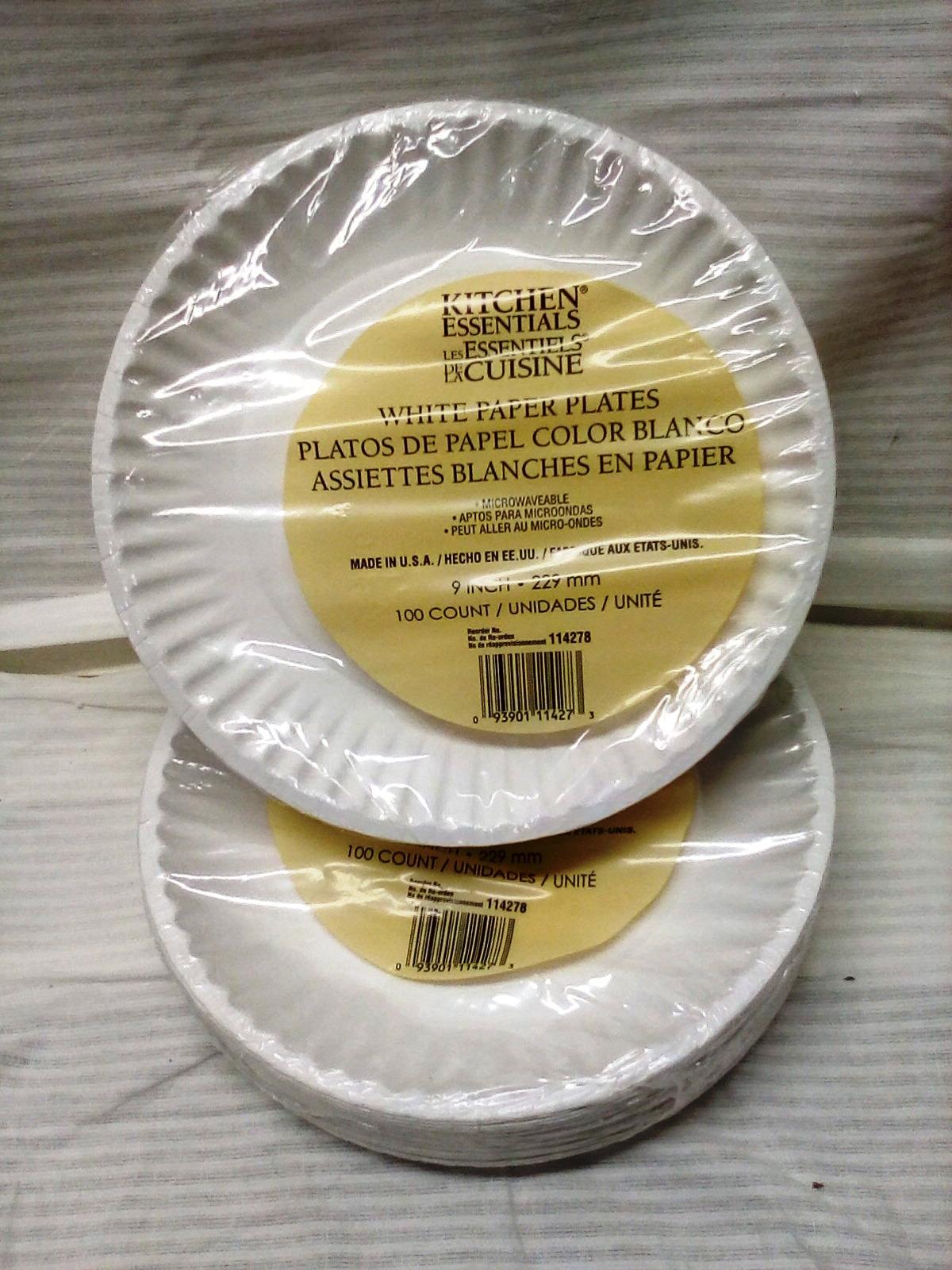 Two Packs of 9" paper Plates 100 Plates per pack