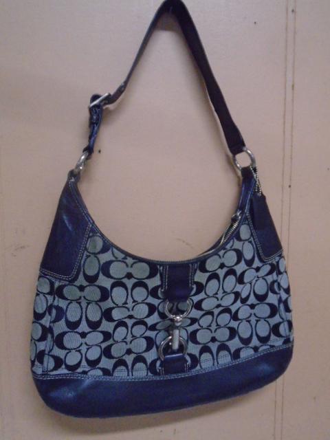 Ladies Coach Purse