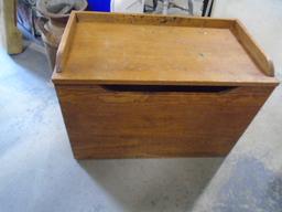 Solid Wood Toy/Storage Chest