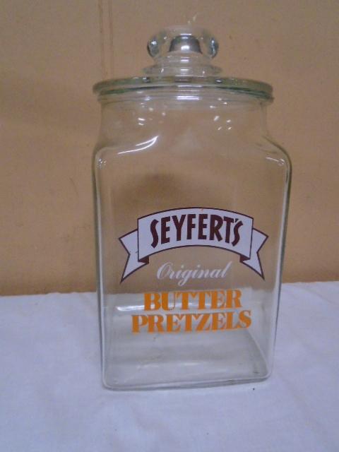 Vintage Glass Seyfert's Pretzel Jar