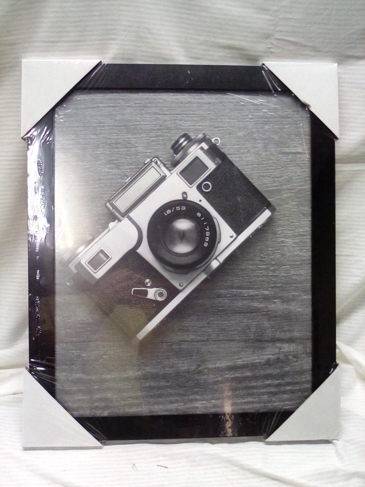 19"x23" Picture Frame New Item still under plastic