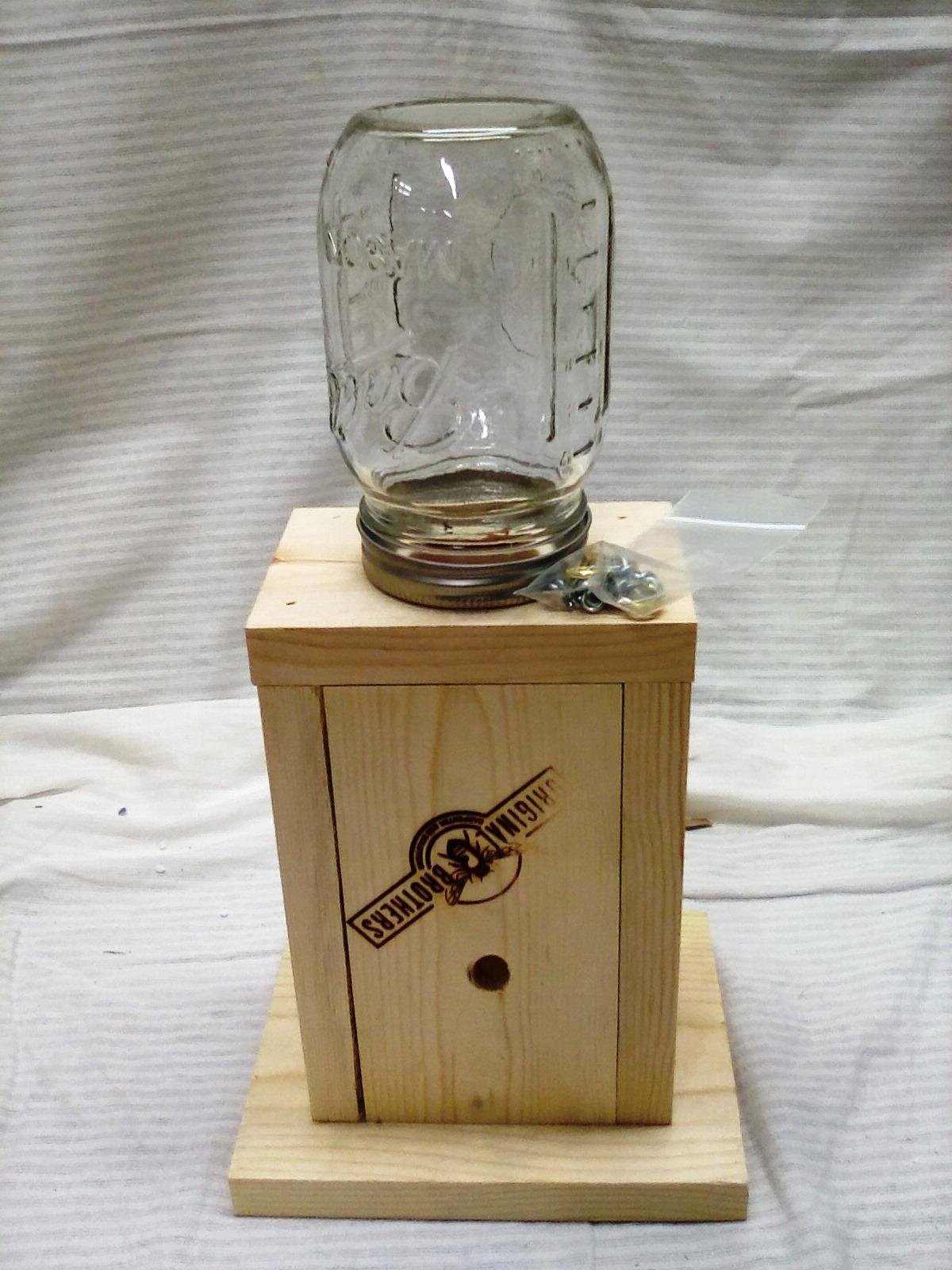 Wood Boring Carpenter Bee Trap