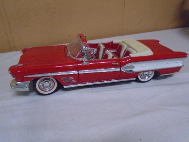 1:18 Scale 1958  Pontiac Bonneville Convertible Die Cast