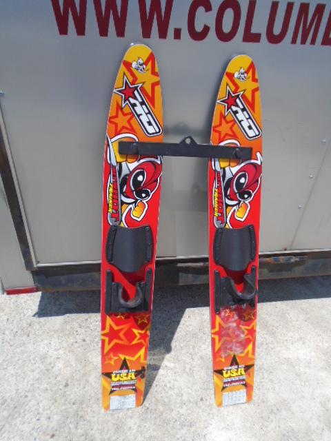 Hotshot Trainer Water Skis