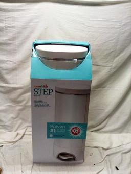 Munchkin Foot Pedal Diaper Pail