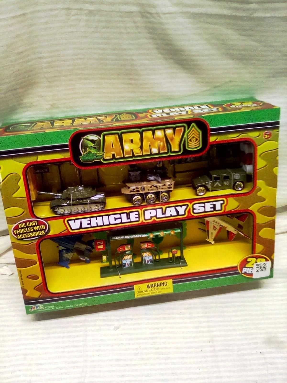 28 pIece Army Vehicle Play Set