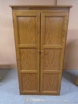 Oak Double Door Cabinet W/Shelves Inside