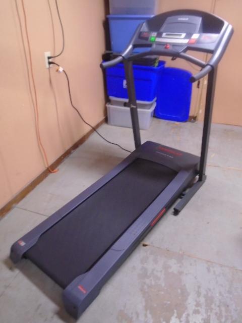 Weslo Cadence G 5.9 Electric Treadmill