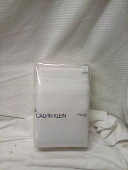 Calvin Klein 2 King Size Shams