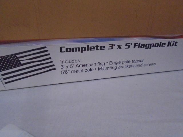 Brand New 3ftx5ft Flag Pole Kit