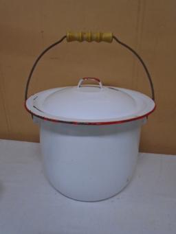 Vintage Enamelware Stock Pot w/ Lid & Original Handle