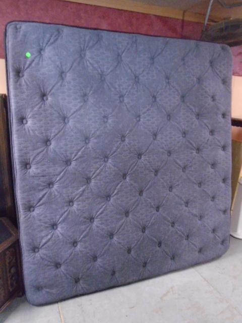 Like New King Size Double Pillow Top Corsicana Mattress Set