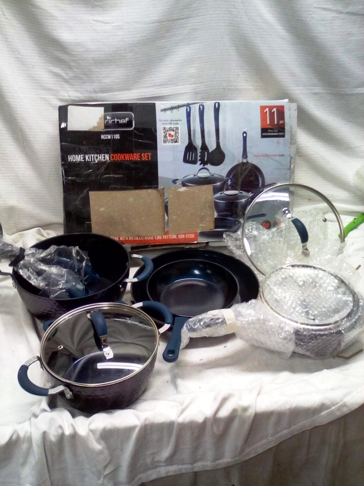 Nutrichef 11 PC Cookware Set W/3 Utensils