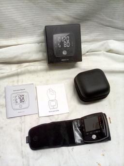 MocaCare Wrist, Blood Pressure Monitor